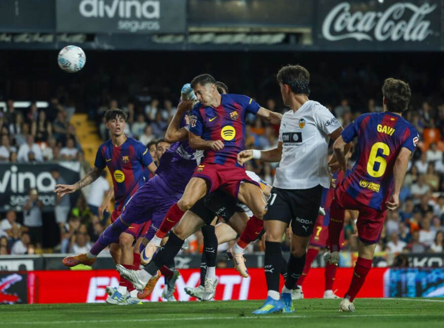 Valencia CF vs Barcelona (02:00 – 24/05)